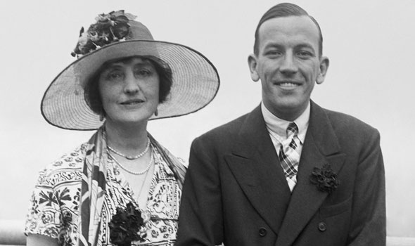 NoelCoward-Jul24-03-590