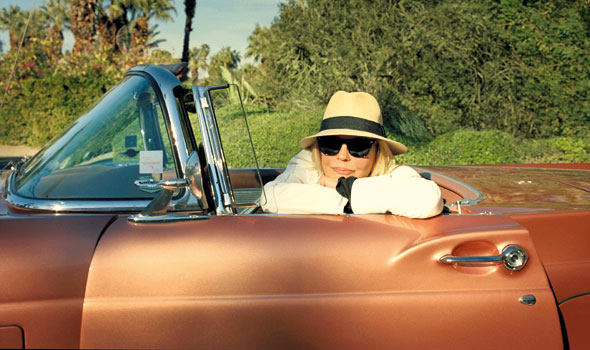 NancySinatra-01-590