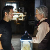 MichaelDouglas-Jul24-03-176
