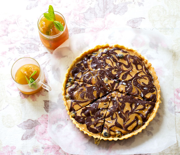 Tea slushes with salted caramel