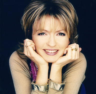 GloriaHunniford-02-382
