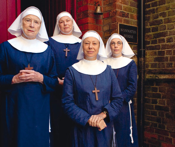 Jenny-Agutter-02-590